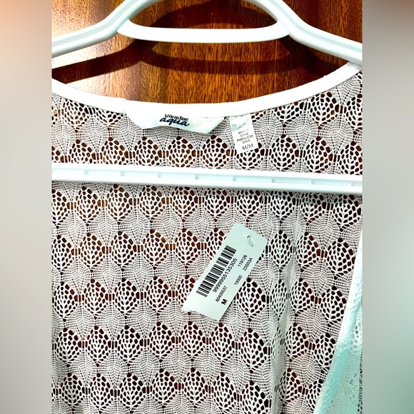 La Vie En Rose Swim Coverup - White - Picture 3 of 3